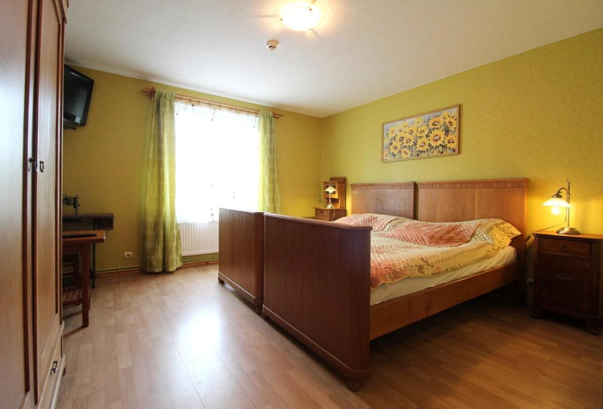 Hotel Pie Jana Brala à Liepāja Extérieur photo