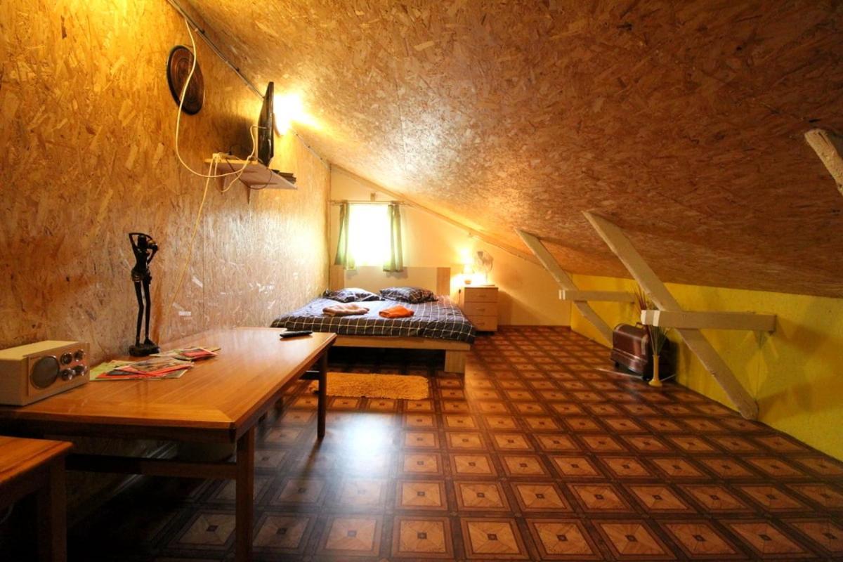 Hotel Pie Jana Brala à Liepāja Extérieur photo